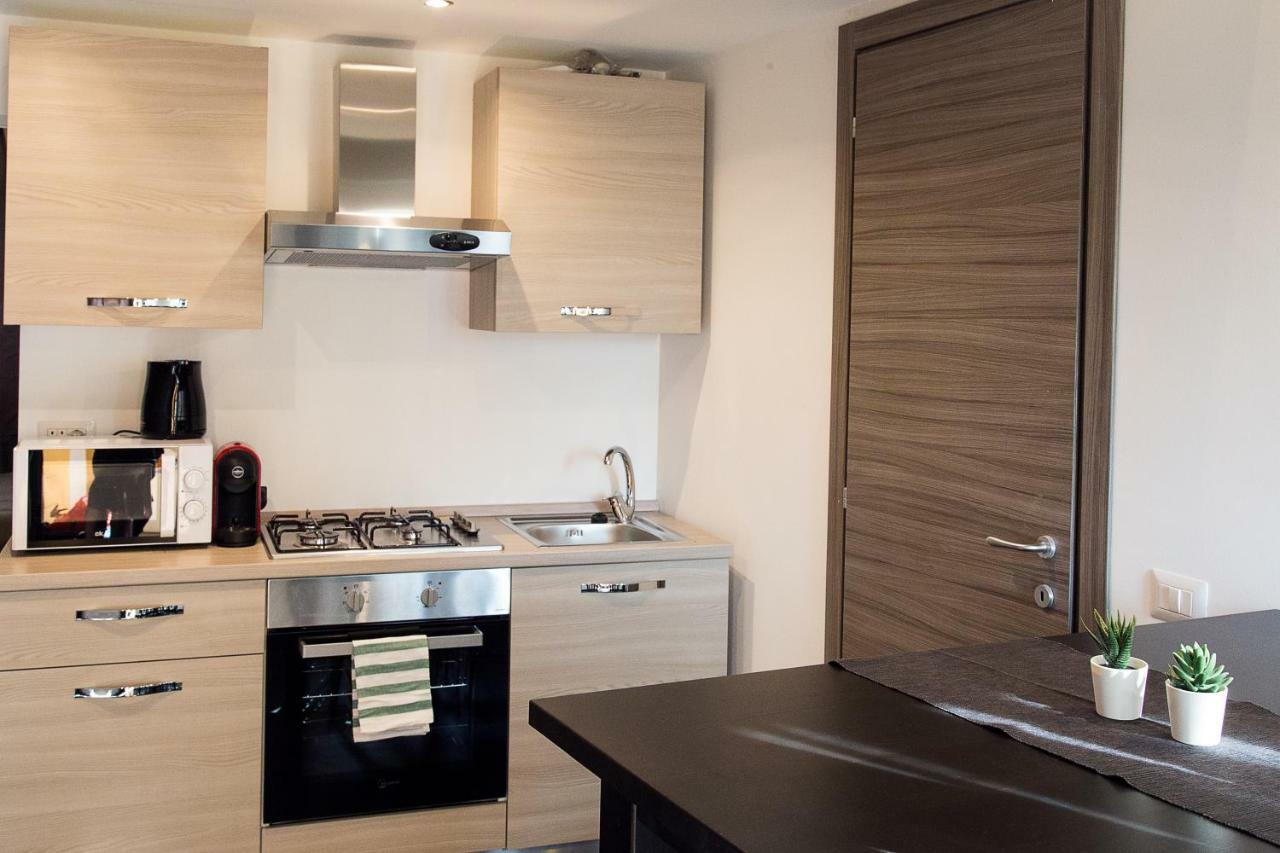 Industrial Apartment Near Duomo Milánó Kültér fotó