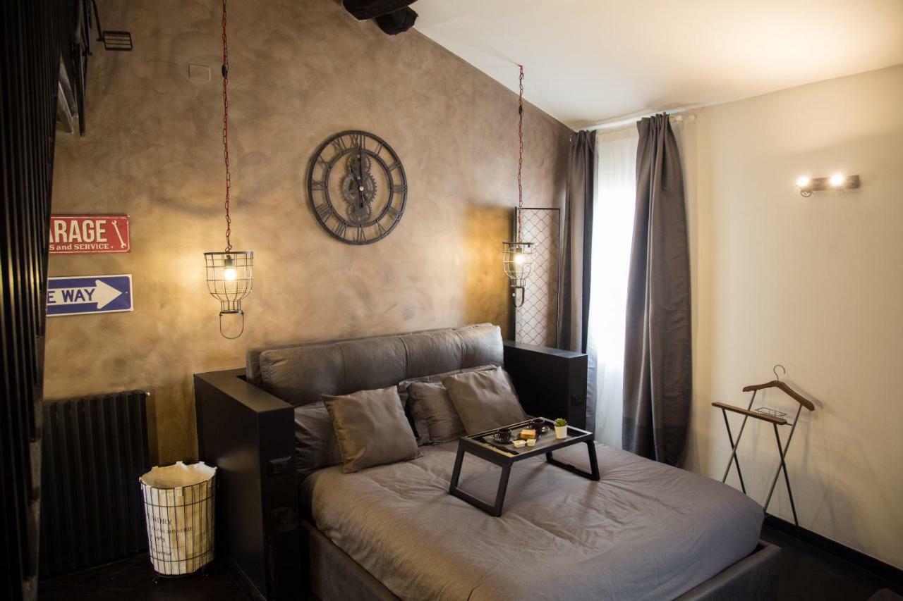 Industrial Apartment Near Duomo Milánó Kültér fotó