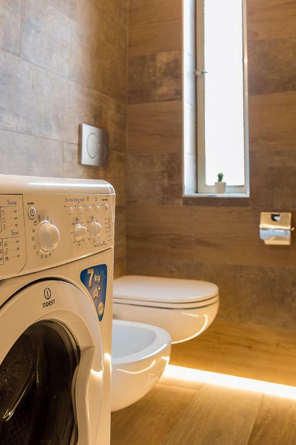Industrial Apartment Near Duomo Milánó Kültér fotó