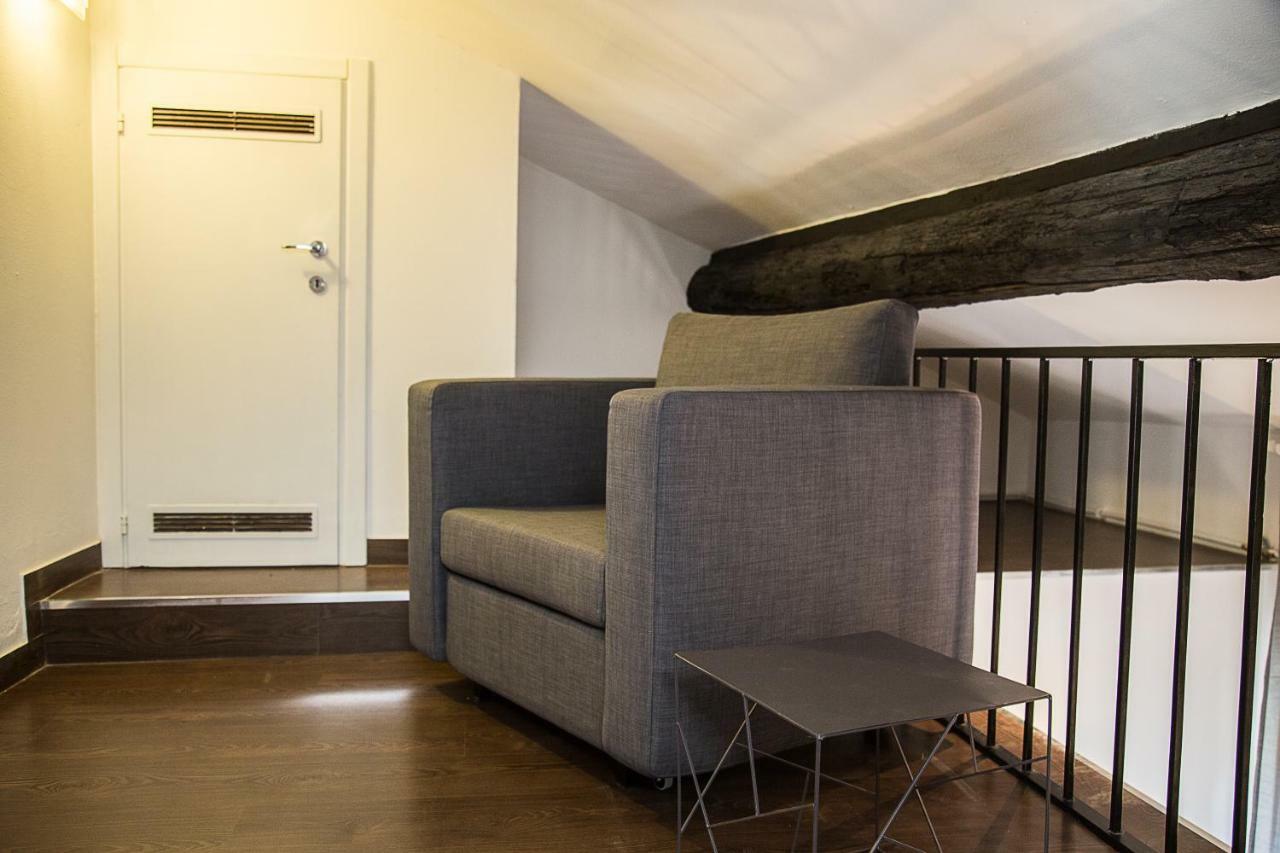 Industrial Apartment Near Duomo Milánó Kültér fotó